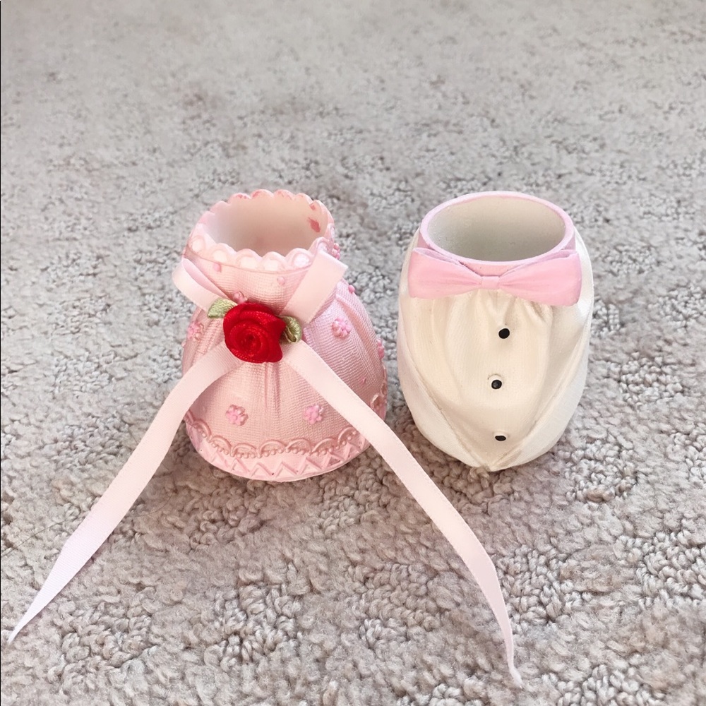 Cute Creative Bride And Groom Pen Holder Decration